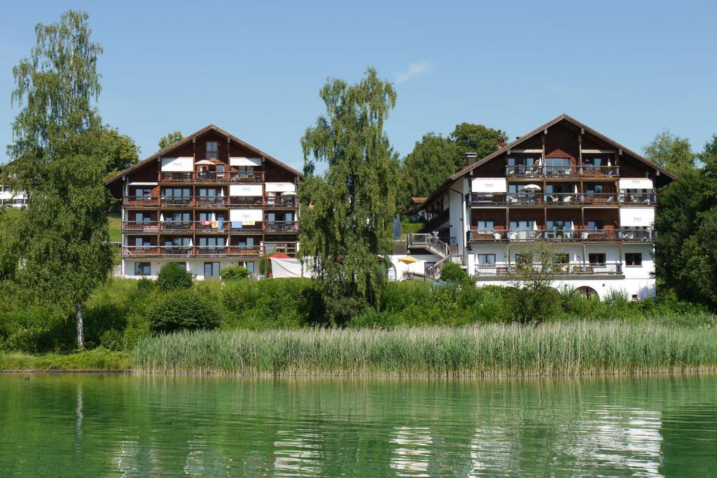 Appartement-hotel Seespitz 4* Fussen